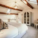 Sledbank In The Hill, An Ideal Base For A Romantic Break With Hot Tub * Silecroft