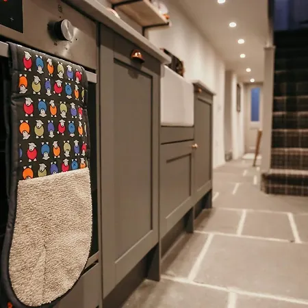 Sledbank In The Hill, An Ideal Base For A Romantic Break With Hot Tub