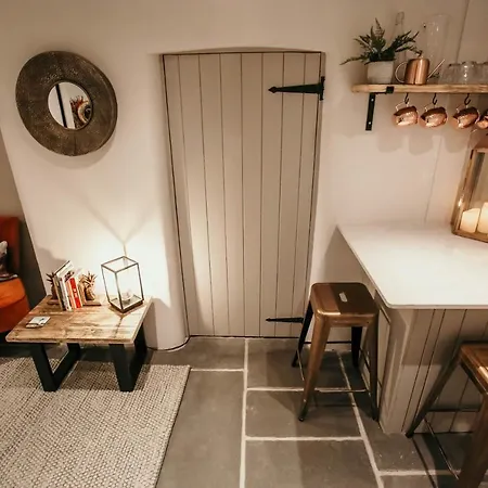 Sledbank In The Hill, An Ideal Base For A Romantic Break With Hot Tub * Silecroft